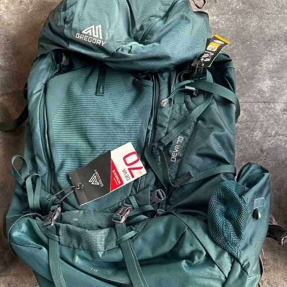 NEW Gregory Deva 70 Women’s Adventure Backpack - Picture 6 of 8